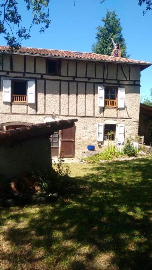 Maison de 4 chambres avec jardin amenage et wifi a St Constant Fournoules Saint-Constant Extérieur photo